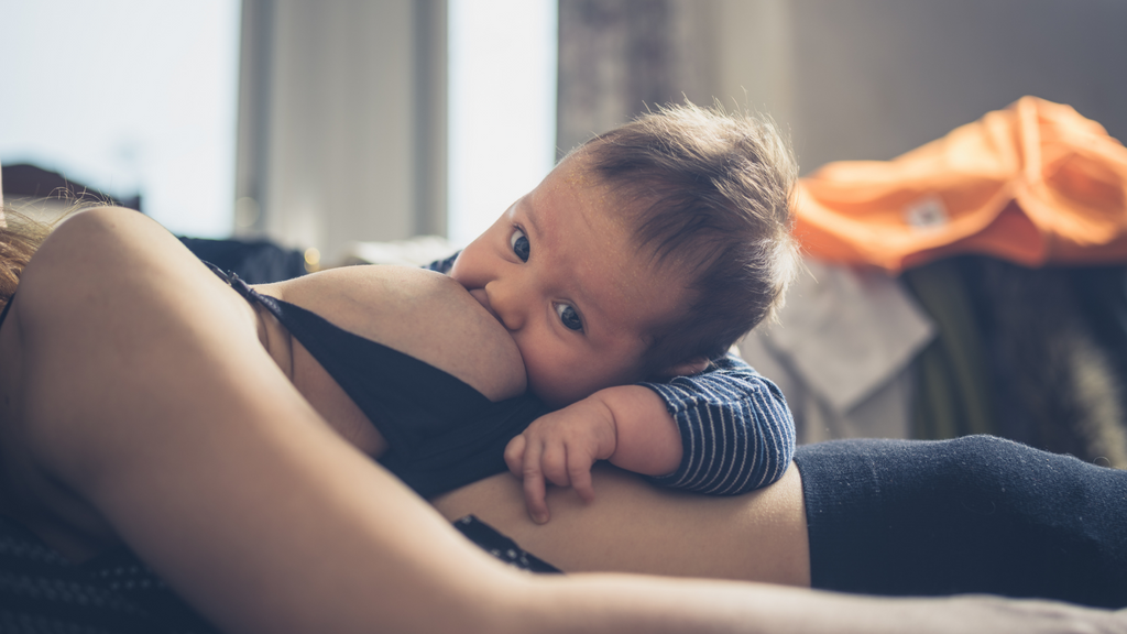 Breastfeeding 101: What is Newborn Cluster Feeding?